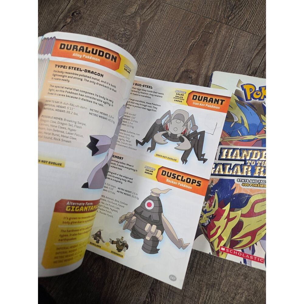 Pokemon Super Extra Deluxe Essential Handbook 2021 Edition + Galar Region Lot 2 - Picture 4 of 7
